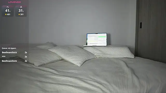 Chat XXX en directo de simoon_01