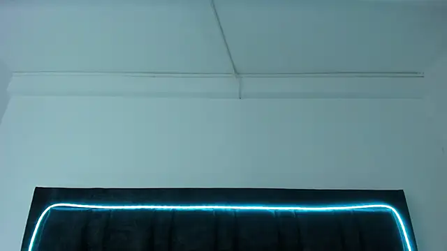 Aurora_Doll_'s Live XXX Chat