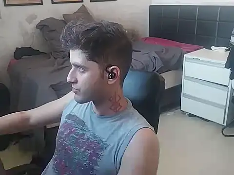 JackMancada élő XXX-chatje