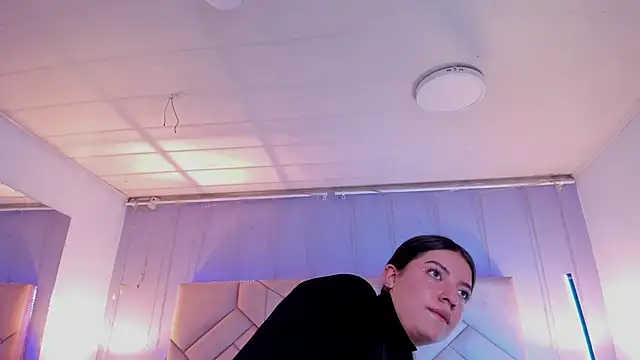 Sara_Deen 现场XXX聊天