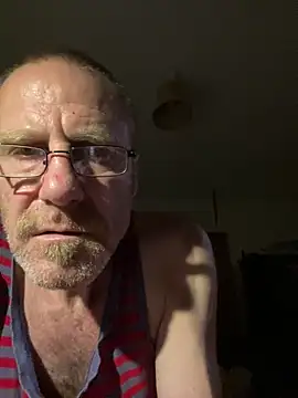 Chat +18 de Greg0ri73 ao vivo