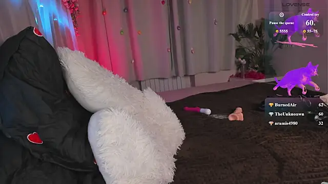 SummerLilaa Adlı Modelin Canlı XXX Sohbeti