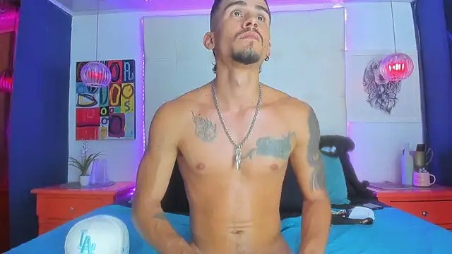 SharonTygaX Chat XXX live