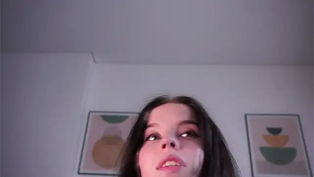 Czat XXX na żywo – CleotildePiel