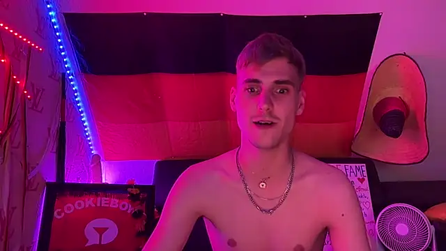 Cookieboy88's Live XXX Chat