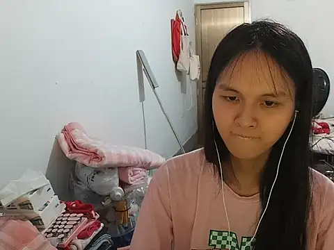 Chat +18 de RebelAura ao vivo