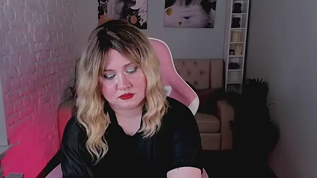 Goddess_Ellis' Live XXX Chat