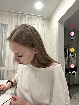JulyOwens' Live XXX Chat