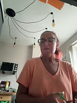 Czat XXX na żywo – Angel-LinaX