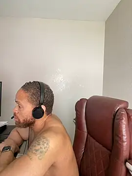 Fathero1time Live XXX Chat
