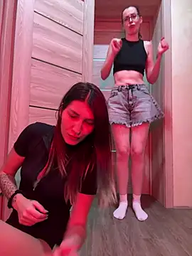RussianGirls_: απευθείας συνομιλία ΧΧΧ