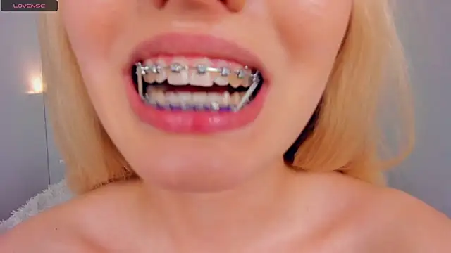 Barbiebloom Live XXX-Chat