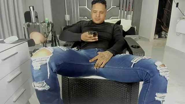 master_leather – Live XXX-chat