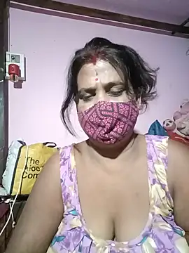 me-pari-hu's Live XXX Chat