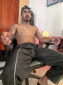 Latinmoster_boss 网络视讯表演