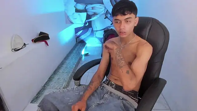 Tyger_Boyy Live XXX-Chat