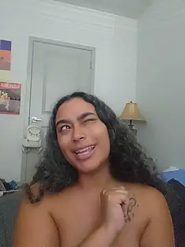 Chatroom XXX en direct de cinnaminnie