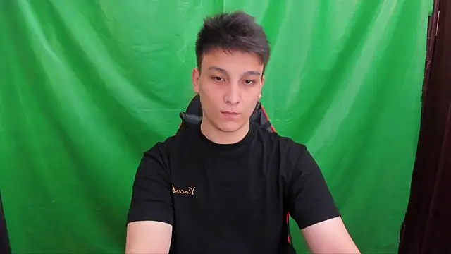 Justin_time111 – Naživo XXX chat