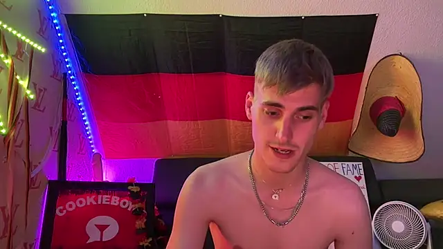 Cookieboy88 Show Webcam