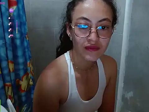 Amitlu_'s Live XXX Chat