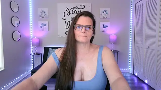 Chat XXX en directo de ClassySamantha