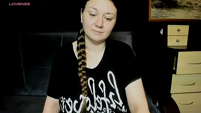 Chatroom XXX en direct de AlisaBacker