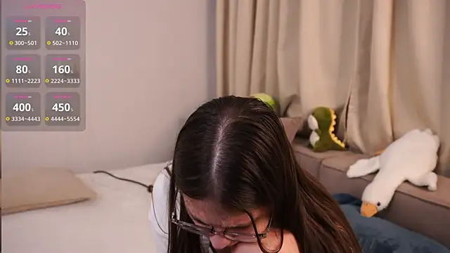 Chat +18 de Leela_sun ao vivo