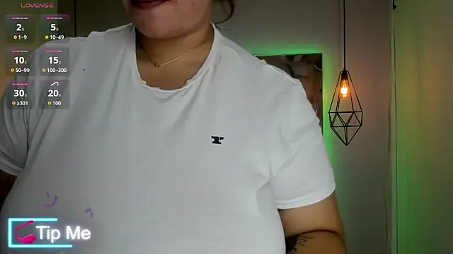 Addyy_02's Live XXX Chat