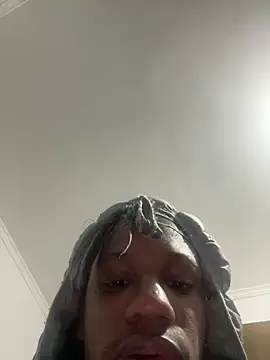 nego-20cm Show in webcam
