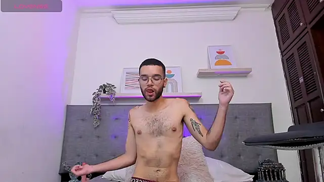 elliot_flame live XXX chat