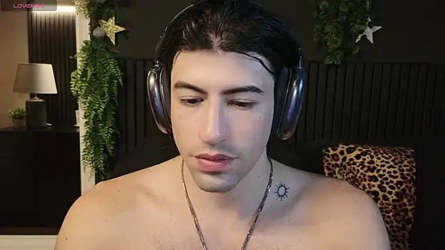 newjeff Adlı Modelin Canlı XXX Sohbeti