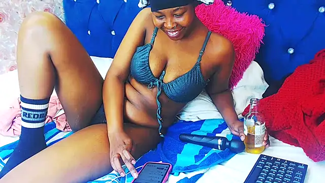 Sexy_Baddie: απευθείας συνομιλία ΧΧΧ