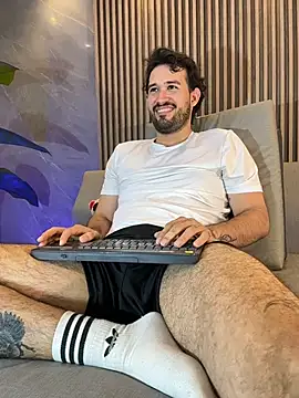 Онлайн чат XXX Adrian_SITH