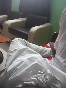 deshi9inch9 Adlı Modelin Canlı XXX Sohbeti