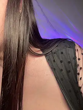 Chat XXX ao vivo de Evelinia