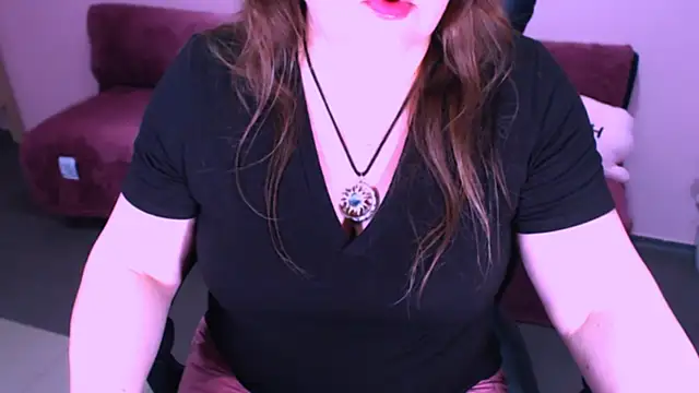 NeuroDoll – Live XXX-chat