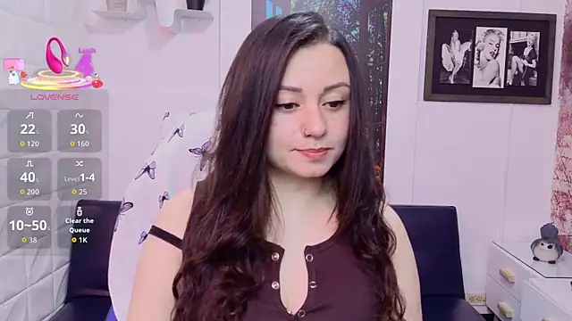 دردشة Eva_Roussell الجنسية المباشرة