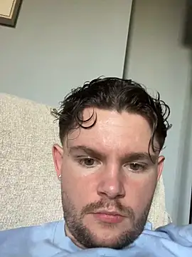 Ronnie153 Live XXX-chat