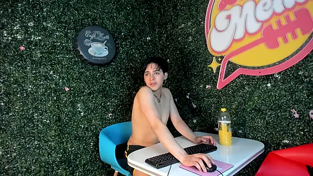 fox_white_ Webcam show