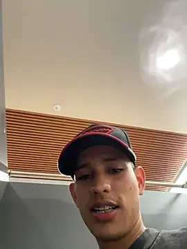 HarryGaze Live XXX-Chat