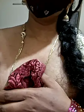 צ'אט XXX בשידור חי של SubhadraTelugu