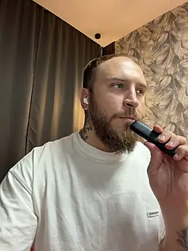 HermanFire live XXX chat