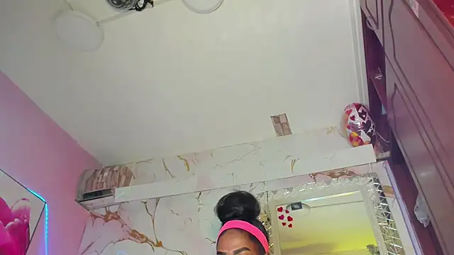 HUGE_BLACKCOCK's Live XXX Chat