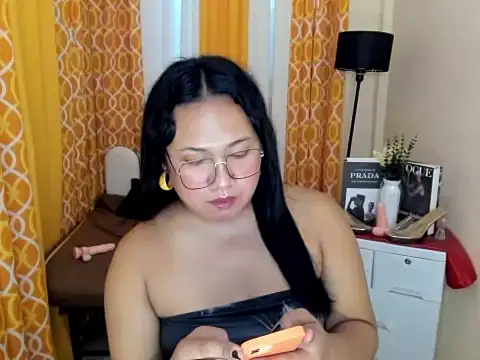 Chatroom XXX en direct de BigCockLexie