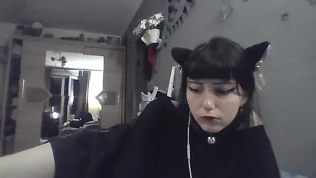 ChargedReign Chat XXX live