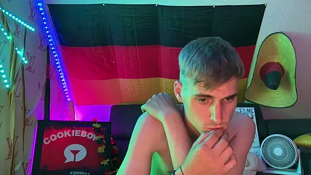 Cookieboy88 Chat XXX in diretta