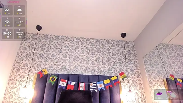 Chat +18 de Kendra-Rousee ao vivo