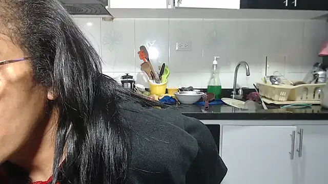 kateleyagrey 现场XXX聊天