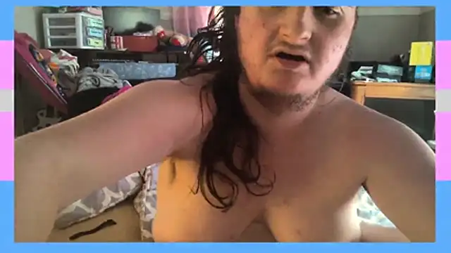 Chat +18 de knottyn3bulara ao vivo