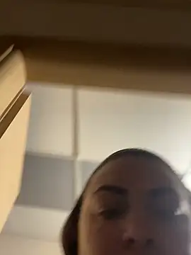 Chat +18 de HeyBABYGIRL ao vivo
